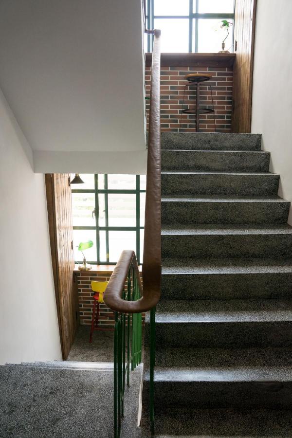 Loft Wo Design Inn Tainan Dış mekan fotoğraf