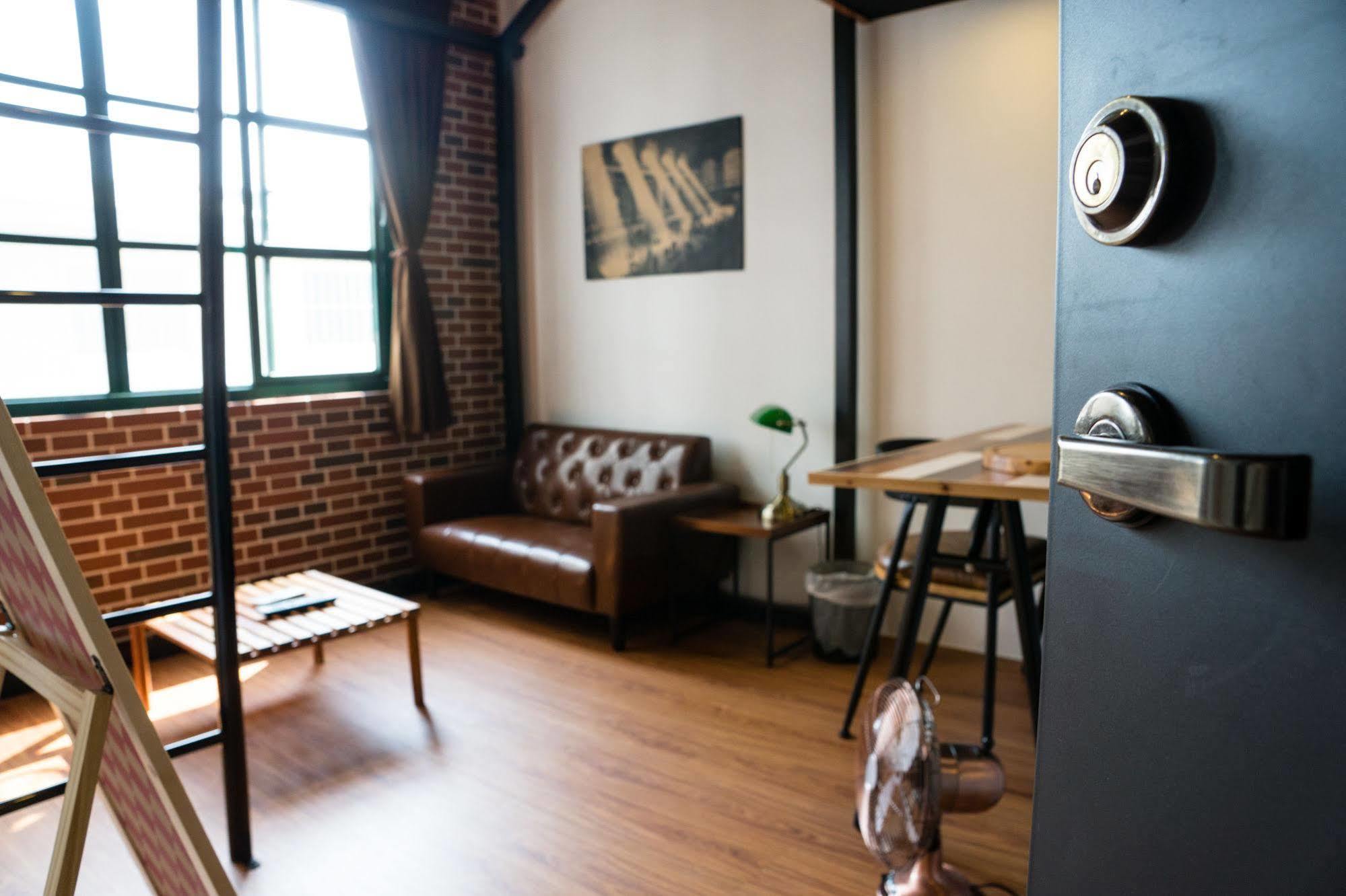 Loft Wo Design Inn Tainan Dış mekan fotoğraf
